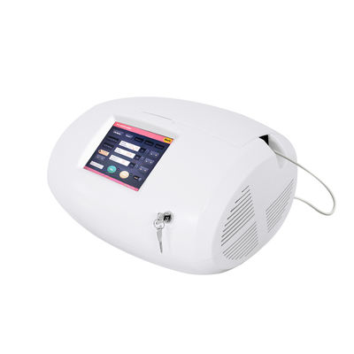 máquina Multifunction da beleza do laser do diodo da remoção da veia 30W