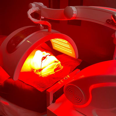 Salão de beleza 640nm 120W Pdt LED Light Therapy Machine para remoção de rugas