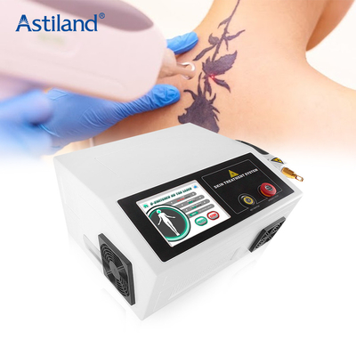 Máquina portátil da remoção da tatuagem do laser do yag do nd do interruptor de q para o centro dos termas da beleza